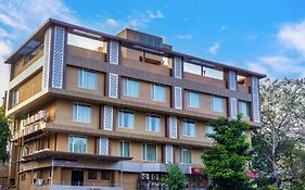 Hotel Pleasant Lake